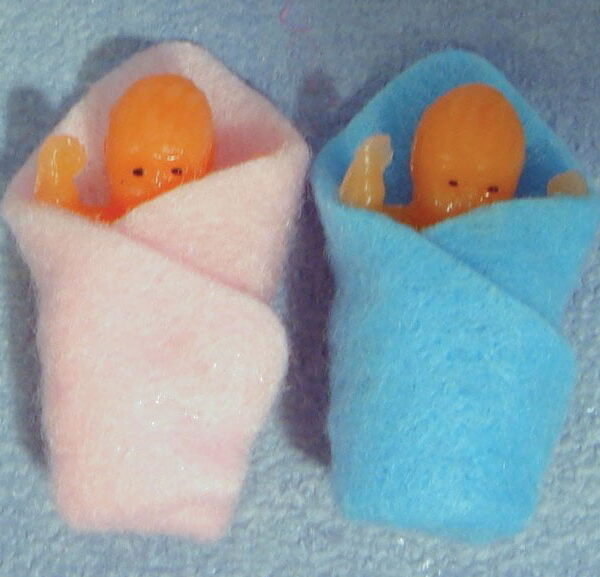 2 Baby Dolls for 12th Scale Dolls House