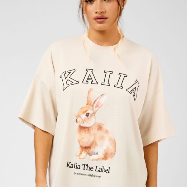 Kaiia Oversized Bunny Graphic T-Shirt Crème